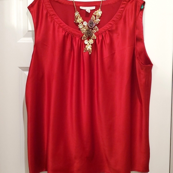 Beautiful satin tank.  Runs like 2x. - Picture 1 of 4